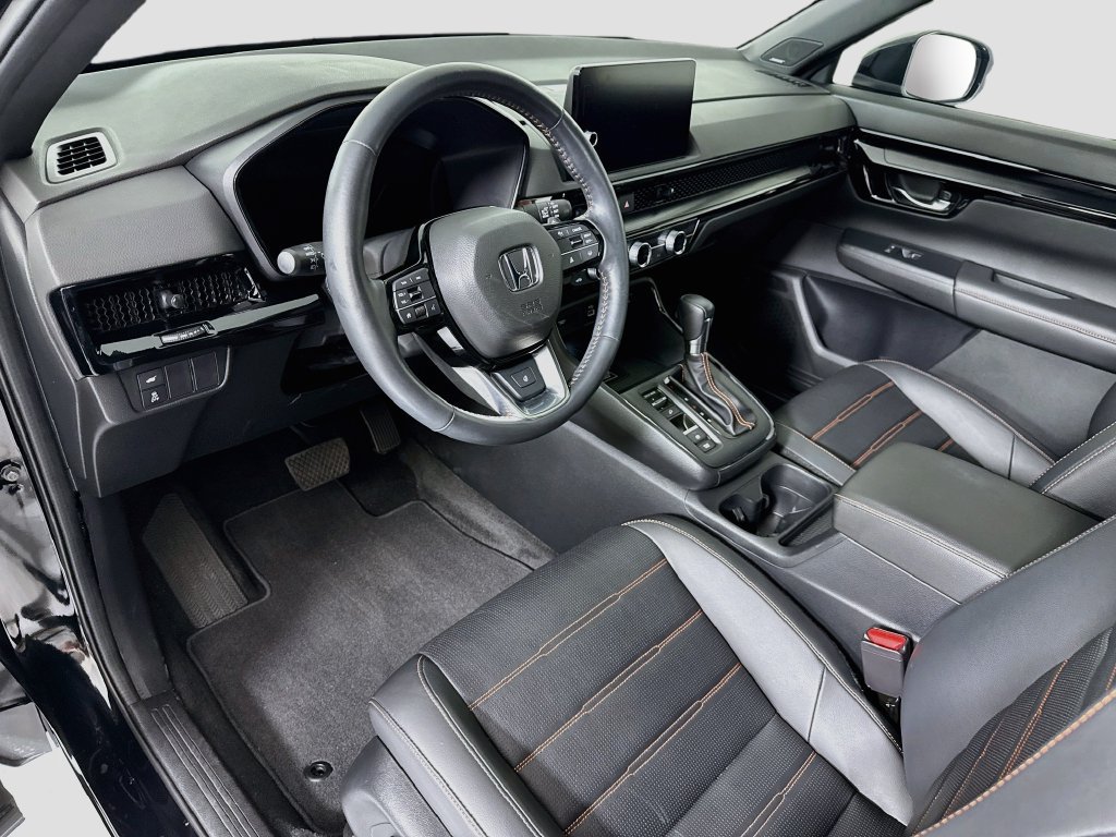 Used 2024 Honda CR-V Sport Touring image 9
