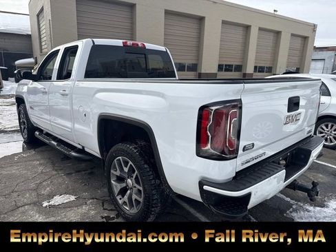 Used 2018 GMC Sierra 1500 SLT image 8