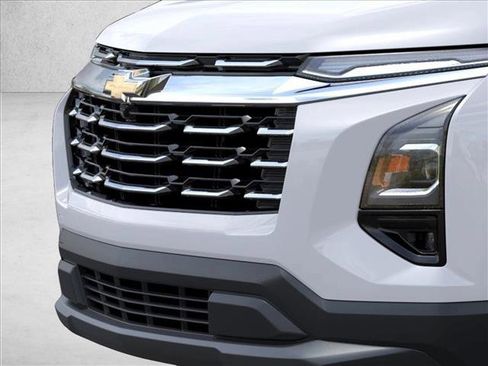 New 2026 Chevrolet Equinox LT w/ Safety and Technology Package FWD image 13