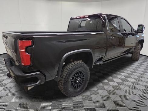 Certified 2026 Chevrolet Silverado 2500 ZR2 w/ LPO, Dark Essentials Package AWD/4WD image 4