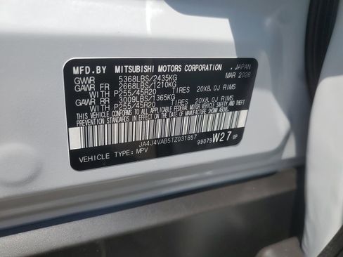 New 2026 Mitsubishi Outlander LE AWD/4WD image 31