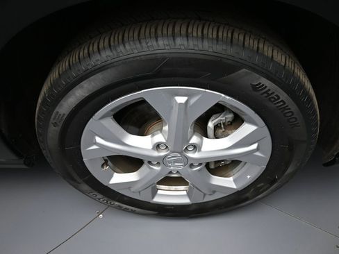 Certified 2023 Honda HR-V LX image 12