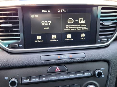Used 2022 Kia Sportage LX FWD image 6