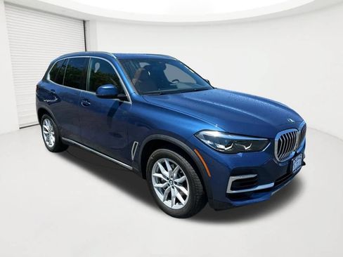 Used 2023 BMW X5 xDrive40i AWD/4WD image 3