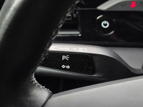 Used 2023 Porsche Taycan w/ Premium Package image 34