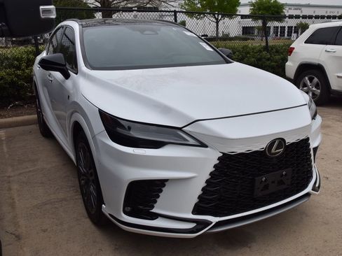 Used 2023 Lexus RX 500h F Sport w/ Accessory Package (Z1) image 4