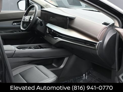 Certified 2026 Nissan Murano Platinum w/ Cargo Package AWD/4WD image 6