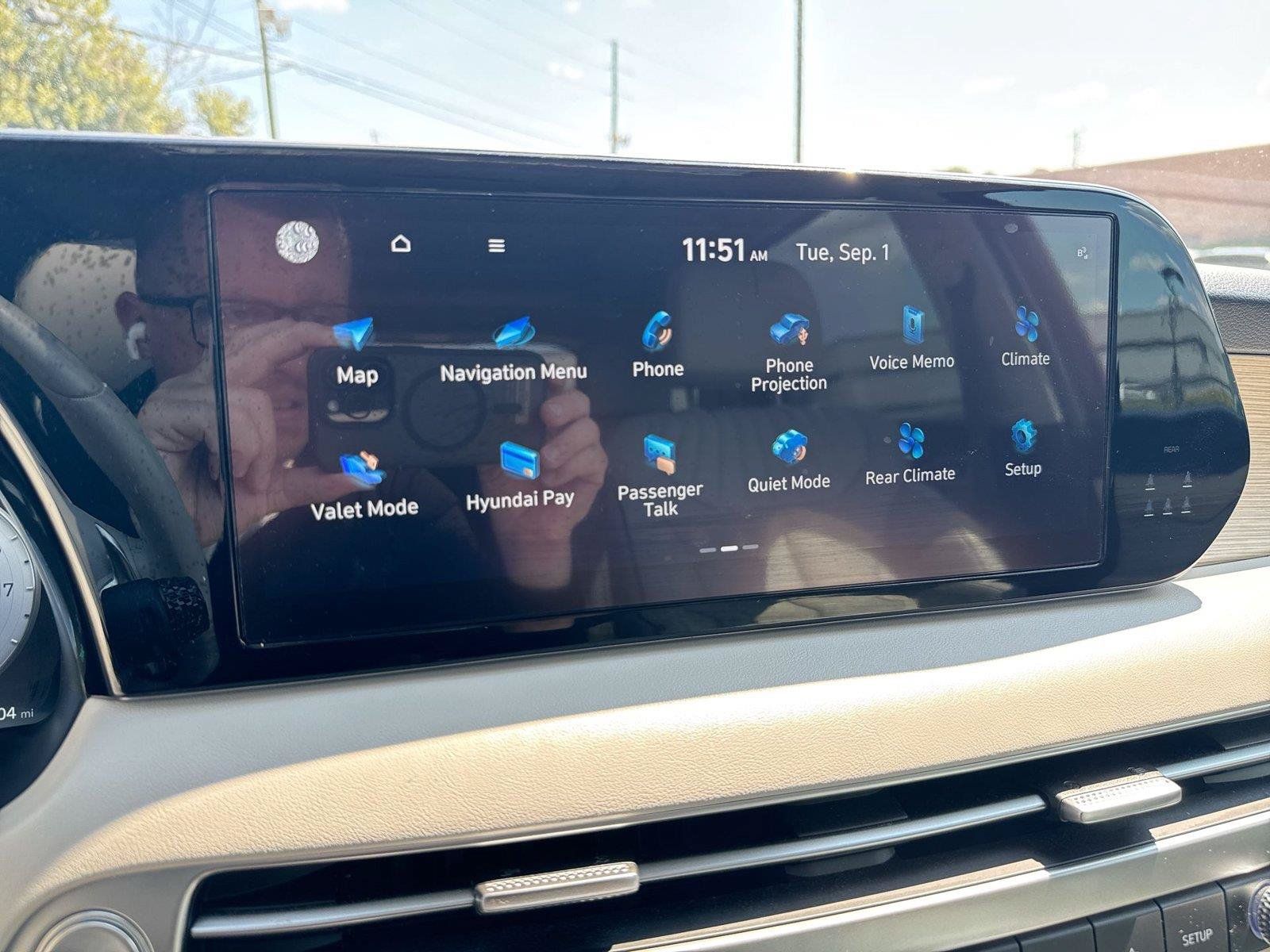 Used 2024 Hyundai Palisade Limited FWD image 11