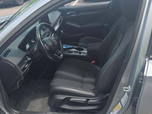 Used 2025 Honda Civic Sport image 5