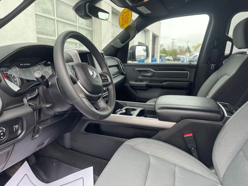 Used 2023 RAM 1500 Big Horn AWD/4WD image 12