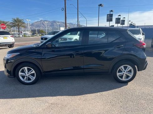 Used 2024 Nissan Kicks S image 6