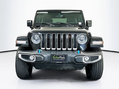 Used 2023 Jeep Wrangler Sahara image 2