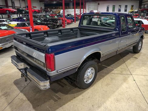 Used 1994 Ford F250 XLT image 17