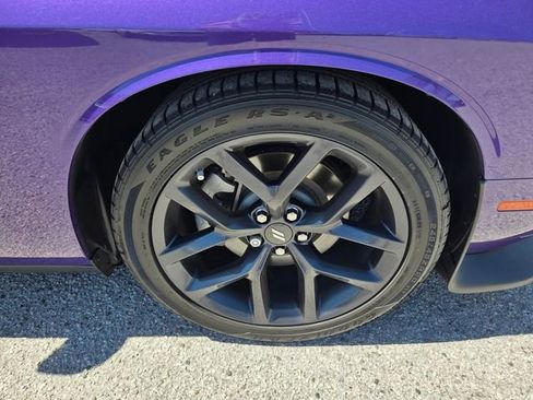 Certified 2023 Dodge Challenger R/T RWD image 15