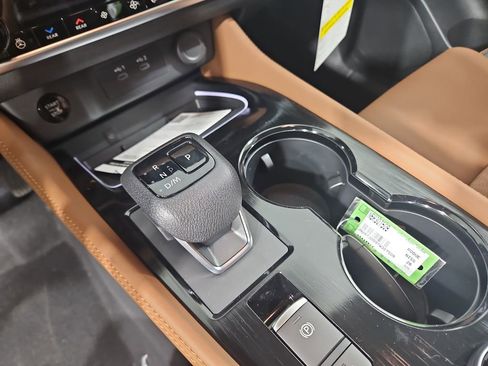 New 2026 Nissan Rogue Platinum AWD/4WD image 24