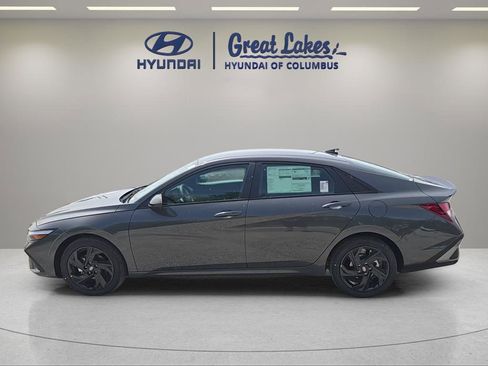 New 2026 Hyundai Elantra Sport FWD image 2