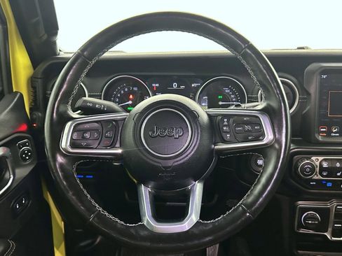 Used 2022 Jeep Wrangler Unlimited Sahara w/ Cold Weather Group image 11