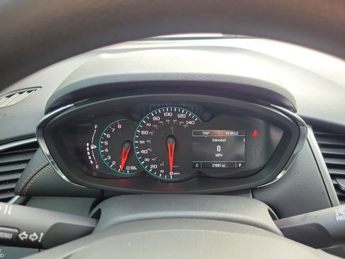 Used 2021 Chevrolet Trax LS image 16