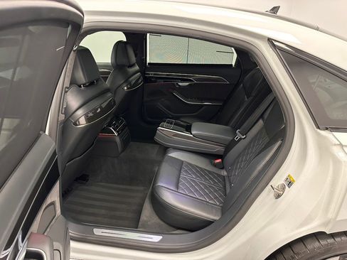 Used 2020 Audi S8 L w/ Full Leather Package image 36