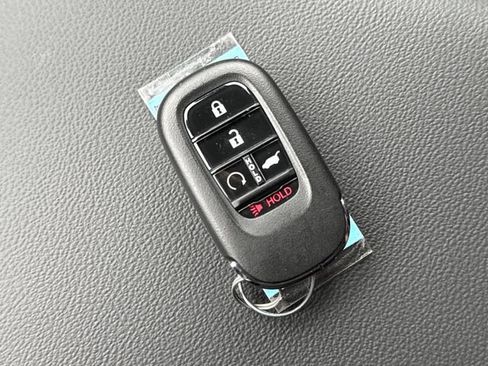 Used 2026 Honda CR-V Sport Touring image 34