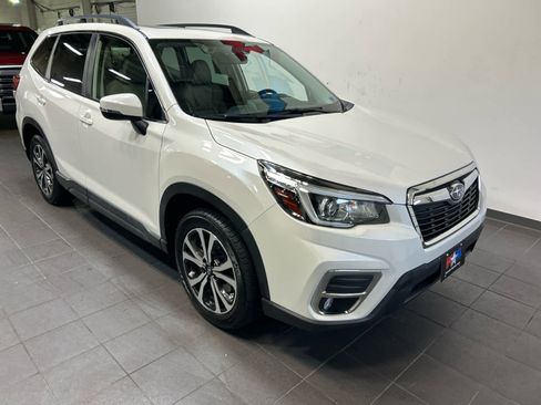 Used 2019 Subaru Forester Limited image 2
