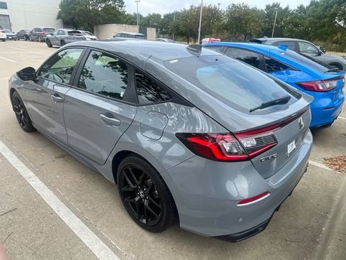 Used 2025 Honda Civic Sport image 7