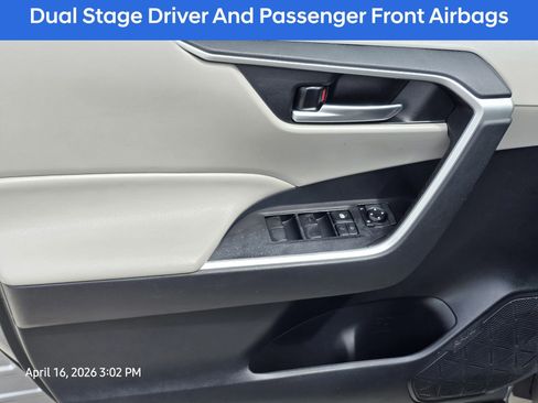Used 2019 Toyota RAV4 XLE FWD image 19