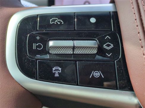 New 2025 Genesis GV80 3.5T Prestige image 24