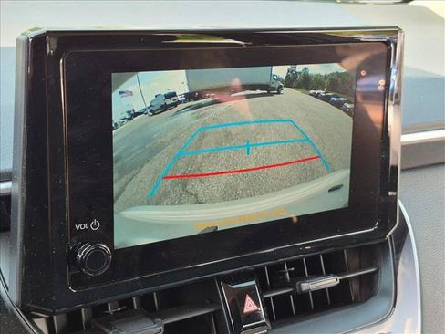 Used 2026 Toyota Corolla LE FWD image 11