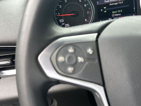 Certified 2023 Chevrolet Traverse LT image 24