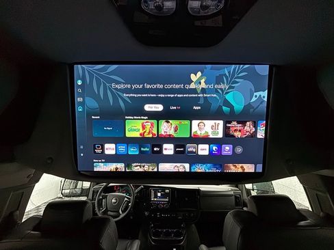 New 2025 GMC Savana 2500 Explorer Limited SE image 4