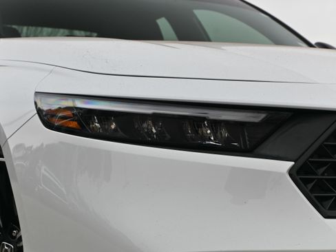 Used 2023 Honda Accord Sport image 26