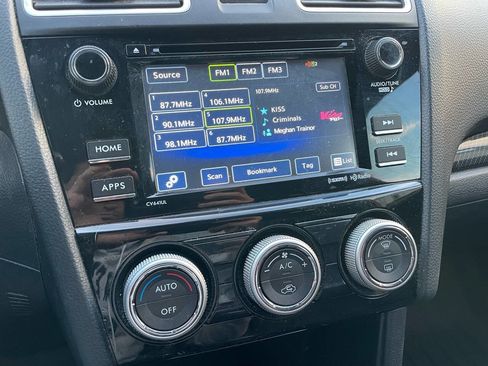 Used 2016 Subaru WRX image 12