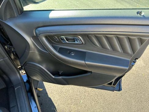 Used 2016 Ford Taurus Police Interceptor AWD image 17