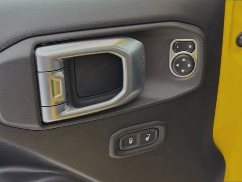 Used 2019 Jeep Wrangler Unlimited Sport S image 18