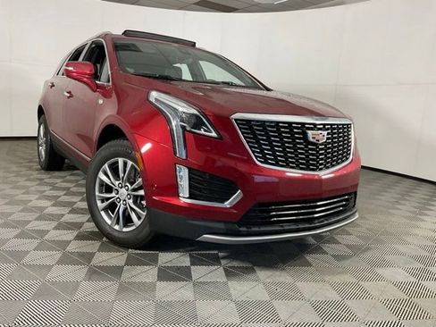 Certified 2023 Cadillac XT5 Premium Luxury w/ Technology Package image 39