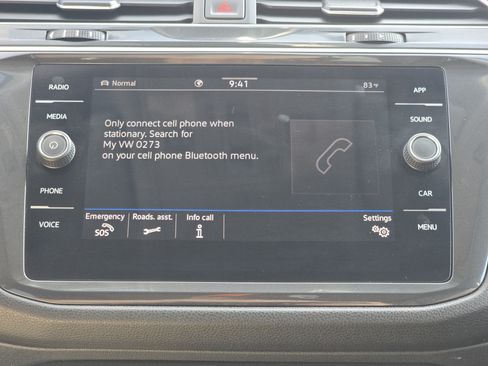 Certified 2024 Volkswagen Tiguan SE AWD/4WD image 12