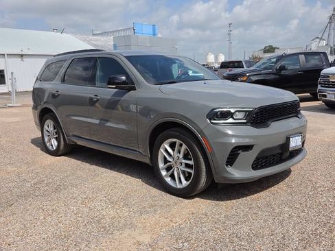 Used 2024 Dodge Durango GT RWD image 38