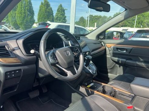 Used 2020 Honda CR-V Touring image 12
