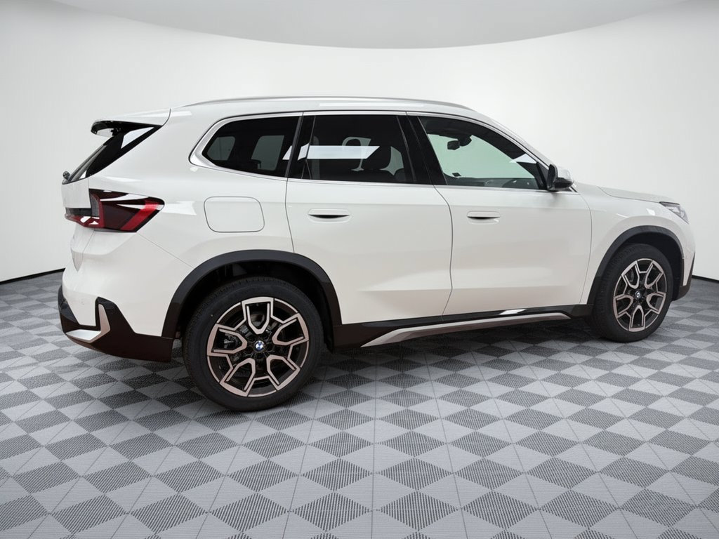 Used 2026 BMW X1 xDrive28i w/ Technology Package AWD/4WD image 9