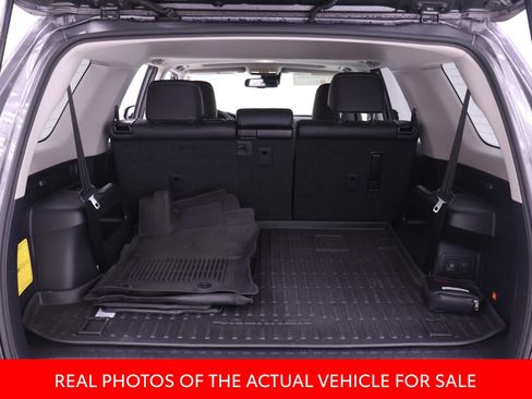 Certified 2022 Toyota 4Runner Limited AWD/4WD image 14