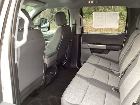Used 2024 Ford F250 XL w/ STX Appearance Package image 39