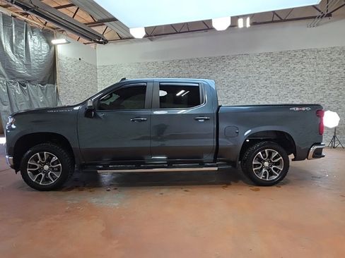Used 2019 Chevrolet Silverado 1500 LT w/ All-Star Edition image 4