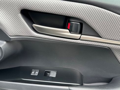 New 2026 Toyota Camry SE image 19