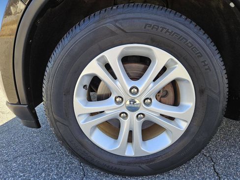 Used 2013 Dodge Durango SXT image 24