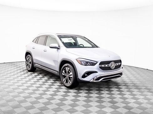 New 2026 Mercedes-Benz GLA 250 4MATIC image 7