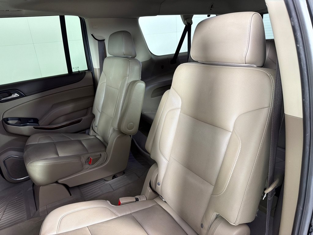 Used 2019 GMC Yukon XL SLT w/ Open Road Package AWD/4WD image 19