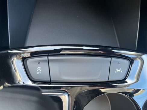 New 2026 Chevrolet Trax LT w/ Driver Confidence Package image 21