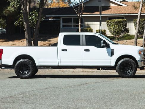 Used 2022 Ford F250 XL w/ STX Appearance Package image 13