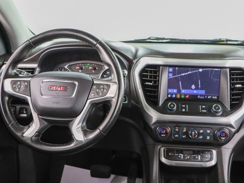 Used 2023 GMC Acadia SLT FWD image 17